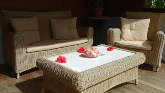 Reef Holiday Apartments - 26