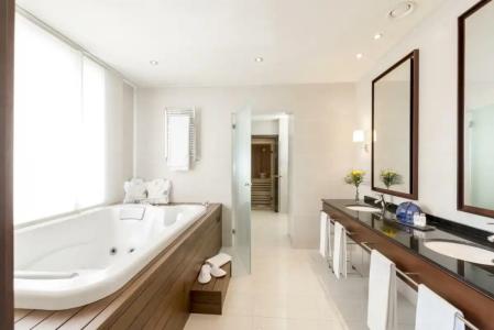 Barcelona Center - 45