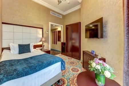 Nevskiy Eclectic by AKYAN - 24