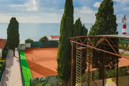 Golden Tennis Club - 4