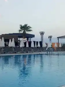 Sailor's Beach Club - 65