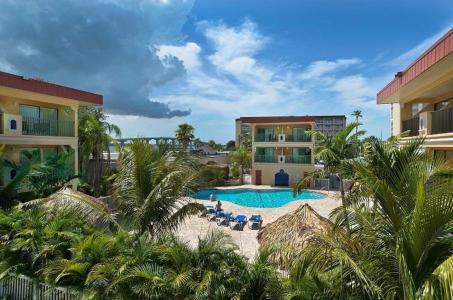 Coconut Cove All-Suite - 41