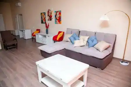 Bum - 85
