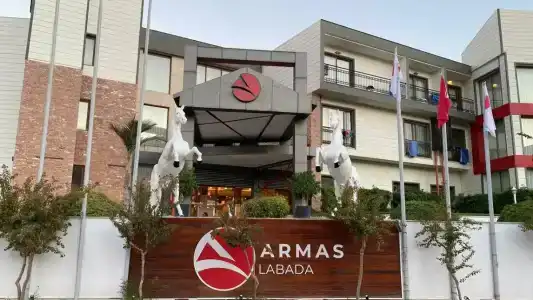 Armas Labada - 74