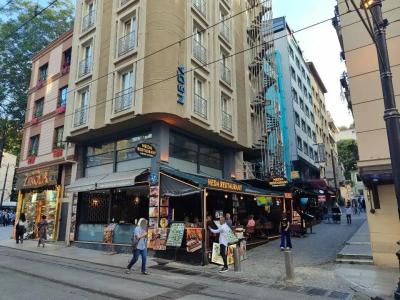 Romance Istanbul - 51