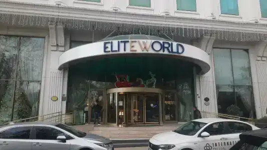 Elite World Business - 9