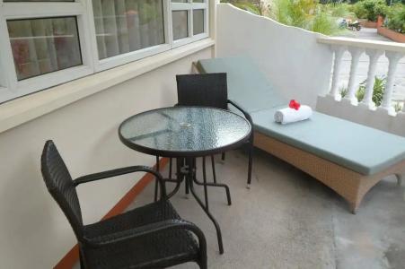 Reef Holiday Apartments - 12