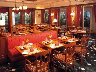 The Oberoi Grand Kolkata - 39