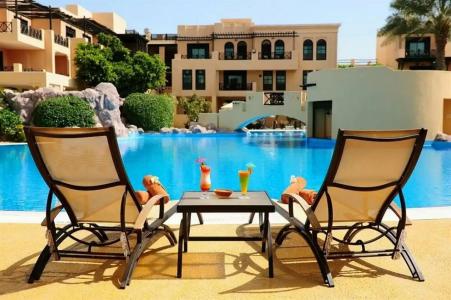 Novotel Bahrain Al Dana Resort - 2