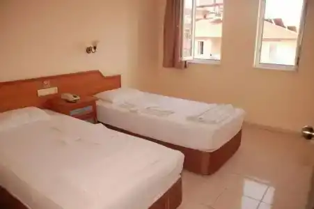 Sailorson Apart - 38