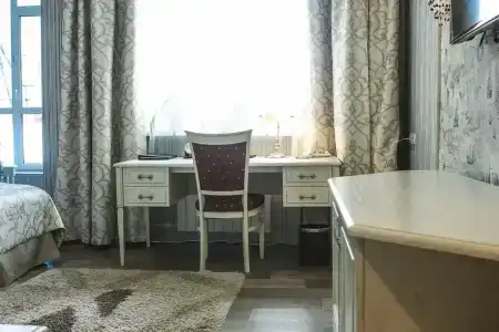 Gloria Business - 93