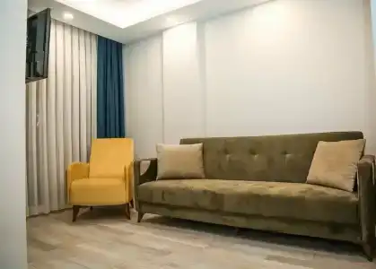 White Golden Suite - 11