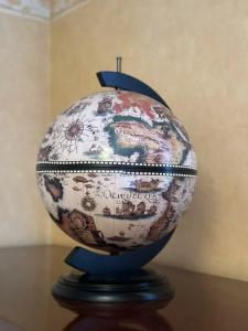 La Vie De Chateau - 60