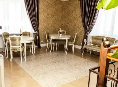 Karavan Mini-Hotel - 39