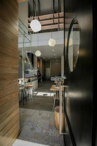 Sugar Ohana Poshtel - 42
