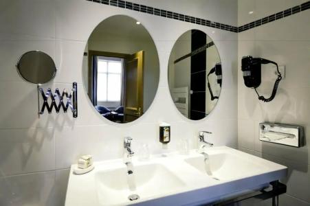 Le Phénix Hôtel - 33