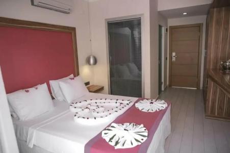 Cle Beach Boutique - 55