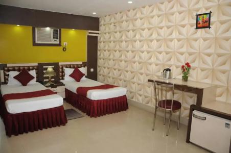 Executive Tower - 45