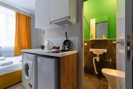 LeoHotels na Dubrovskoy - 11