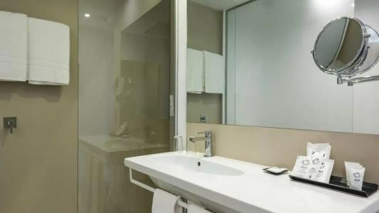 Be Live Adults Only Marivent - 23