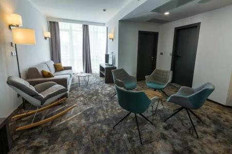 Best Western PLUS Premium Inn - 70