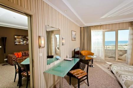 Grand Pomorie - 100
