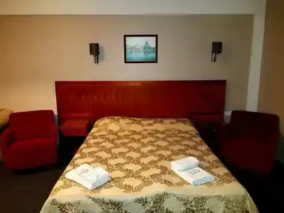 Happy Inn Alpiyskiy - 56