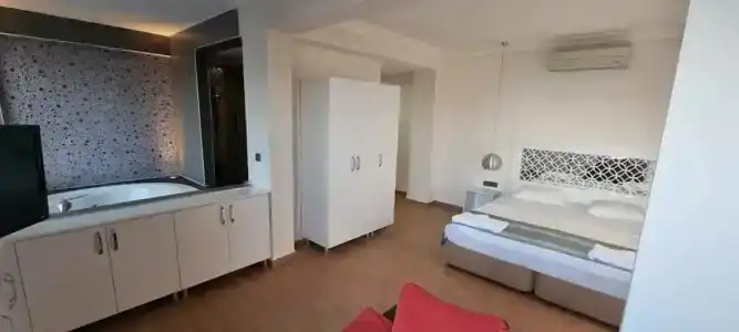 Cle Beach Boutique - 76