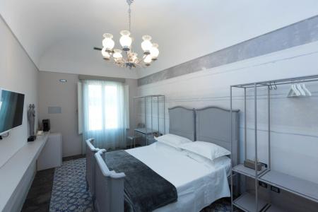Palazzo Conti Camere & Suites - 12