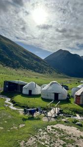 Ala-Kul guesthouse in Altyn-Arashan - 2