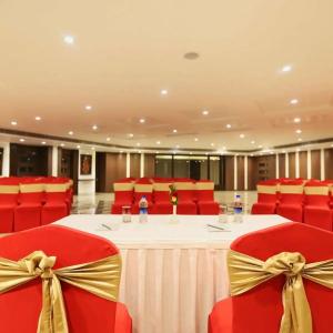 Golden Tulip Jaipur - 15