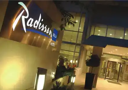 Radisson Blu, - 5