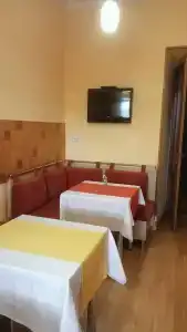 Azoyan Guest House - 13