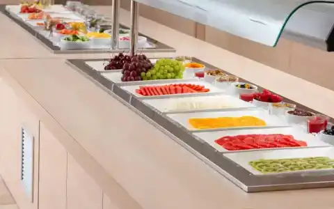 Holiday Inn, an IHG - 22