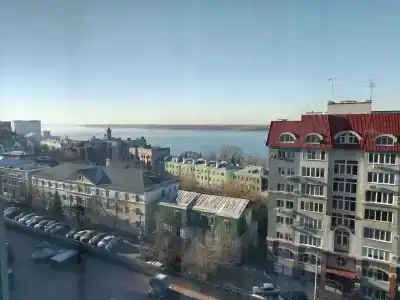 Holiday Inn, an IHG - 12