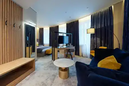 Select Paveletskaya - 19