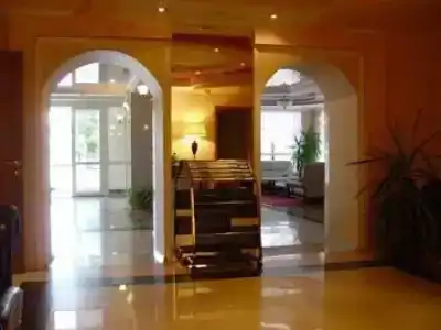 Gloria Business - 71