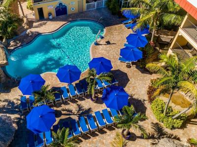 Coconut Cove All-Suite - 25