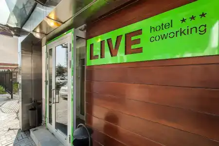 Live by Originals - 37