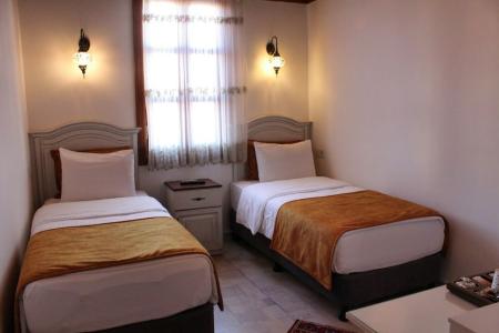 White Garden-Adult Only - 35