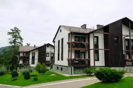 Vsesezonnyy kurort Manzherok - 10