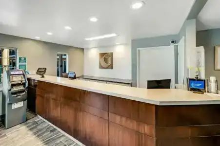 Comfort Inn Boardwalk - 3