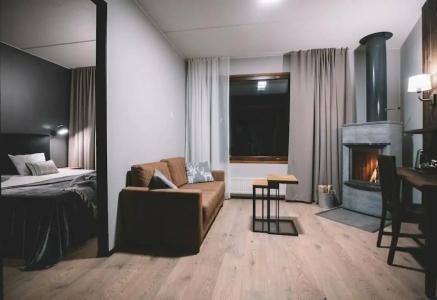 Santa's Aurora & Igloos - 35