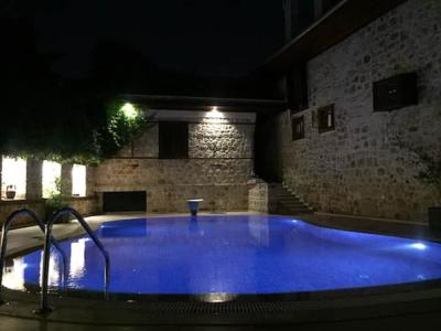 White Garden-Adult Only - 66