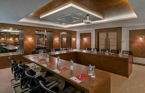 B Business & Spa - 39