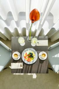 Rosslyn Central Park Sofia - 40