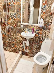 Арт Авеню - 74