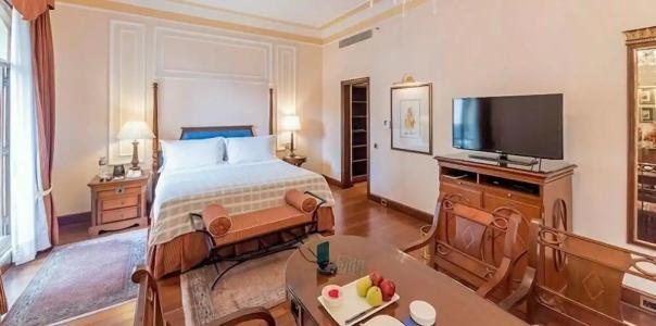 The Oberoi Grand Kolkata - 36