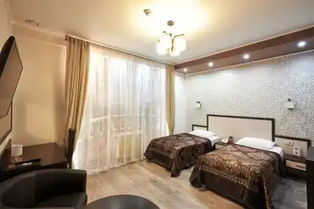 Tayozhnyij mini-hotel - 80