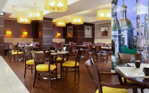 Courtyard by Marriott St Petersburg Center - 30
